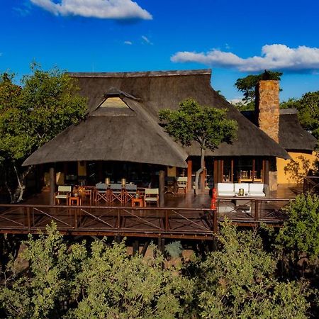 Nungubane Game Lodge Reserva de Welgevonden Exterior foto